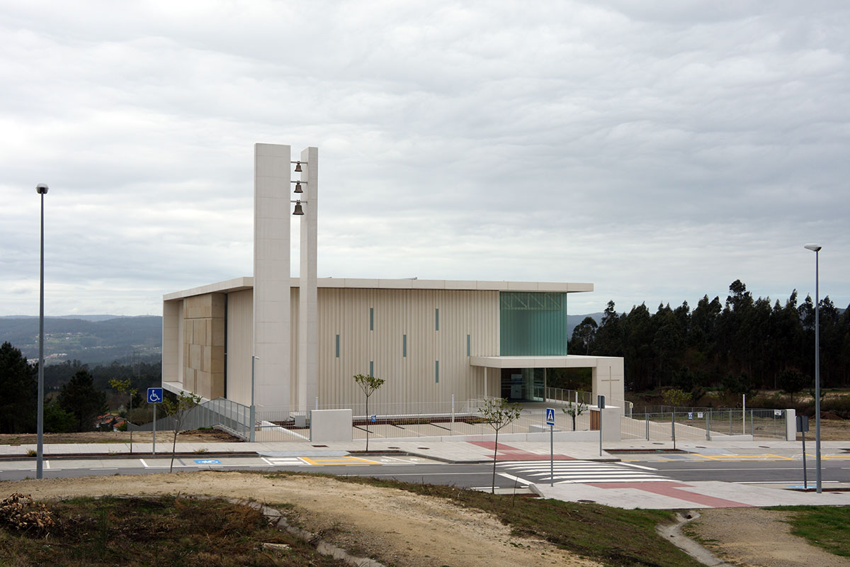 Nueva iglesia de San José de Milladoiro - Perteneciente a la Unidade Pastoral de Milladoiro, Teo e contorna