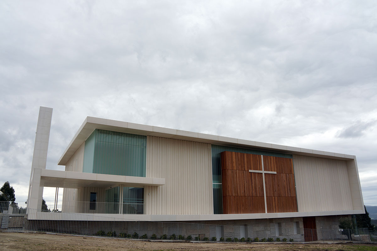 Nueva iglesia de San José de Milladoiro - Perteneciente a la Unidade Pastoral de Milladoiro, Teo e contorna