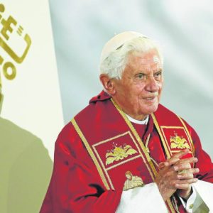 Fallece el Papa Benedicto XVI